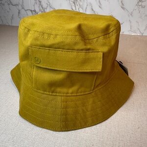 Lululemon On My Level Bucket Hat W/ Pocket LW9DXTS Womens S/M Gold NWT